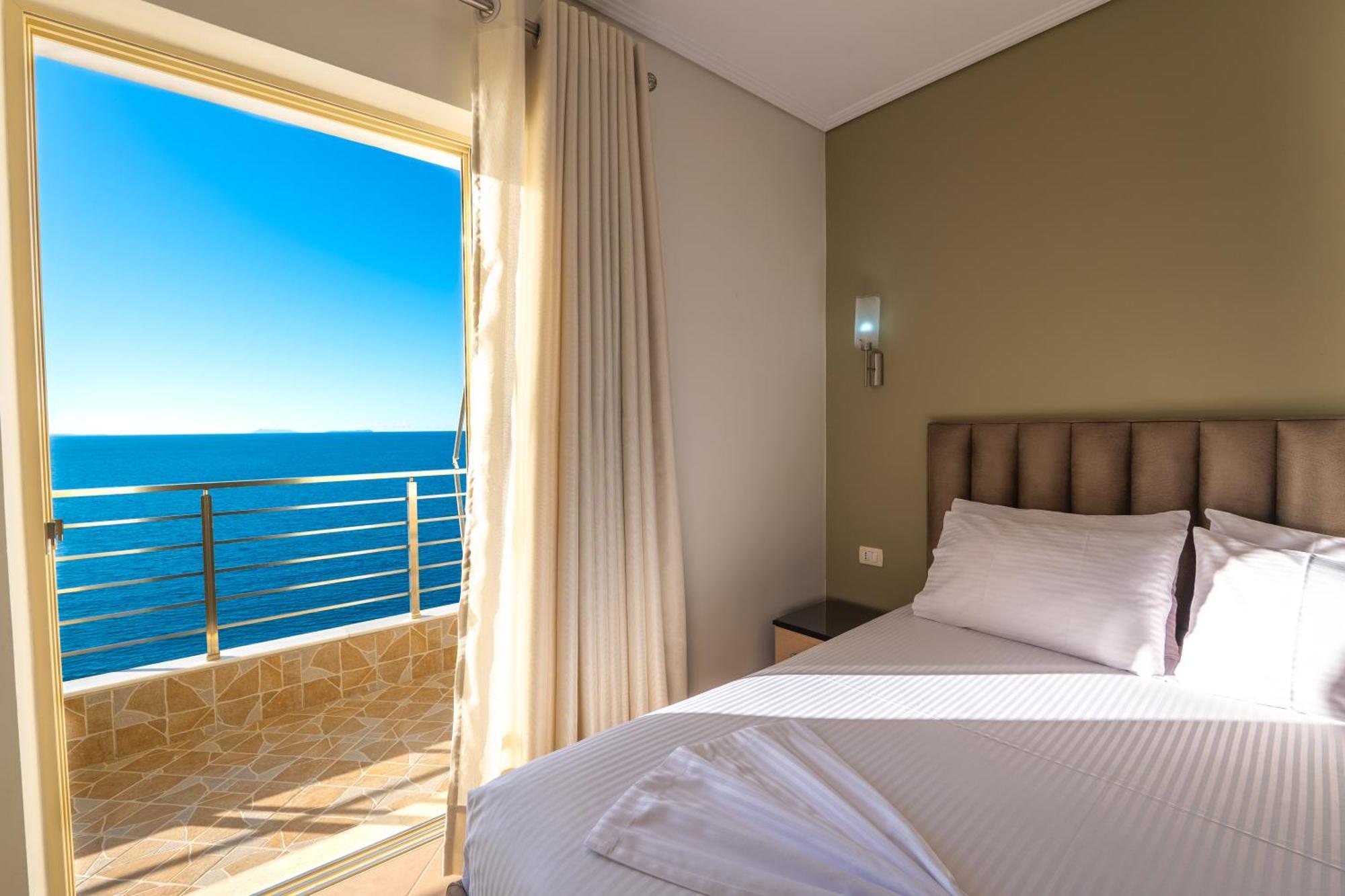 Cavo Paradise ساراندا المظهر الخارجي الصورة
